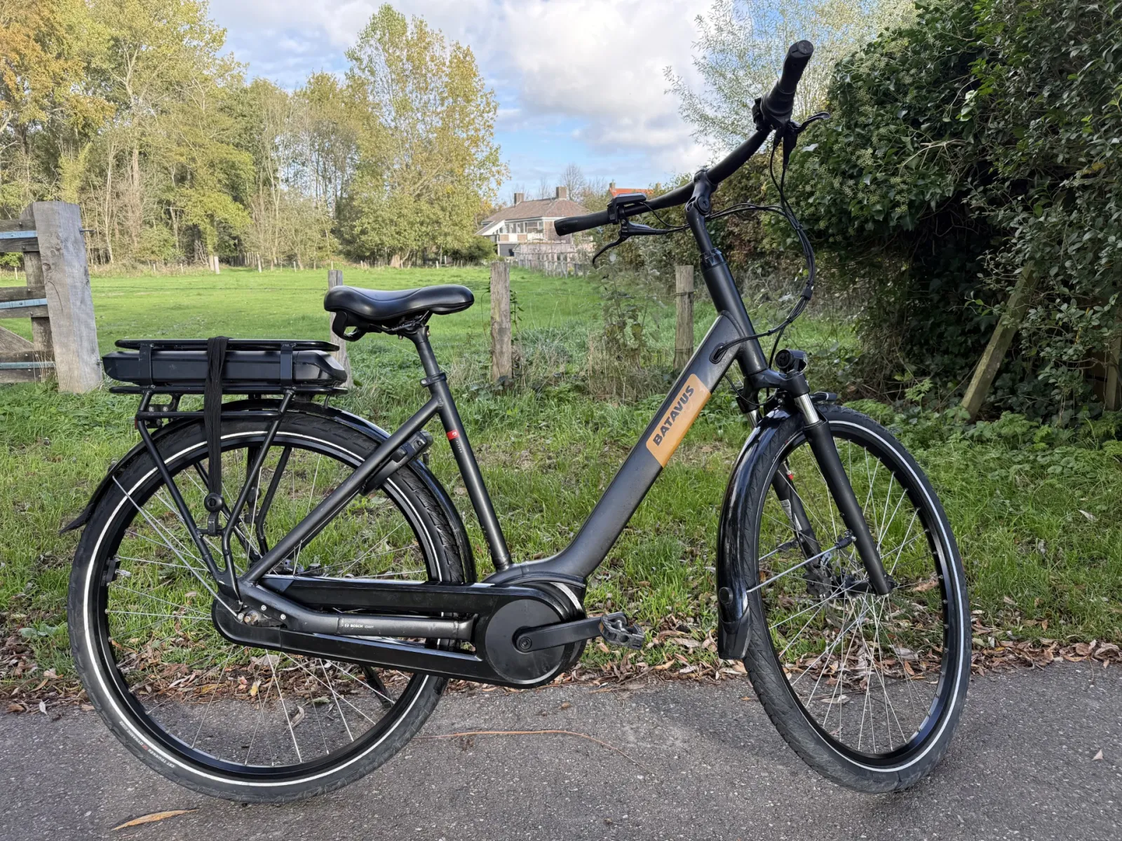 Batavus Altura E-go Smart BES3 — Mat zwart · maat L51 · 4.089 km